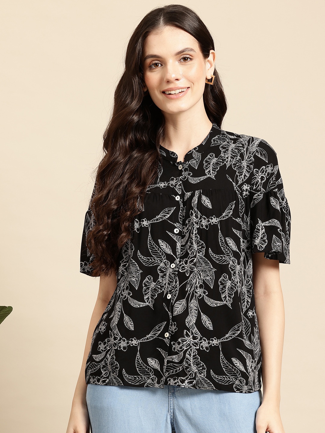 

Mast & Harbour Floral Print Bell Sleeves Shirt Style Top, Black