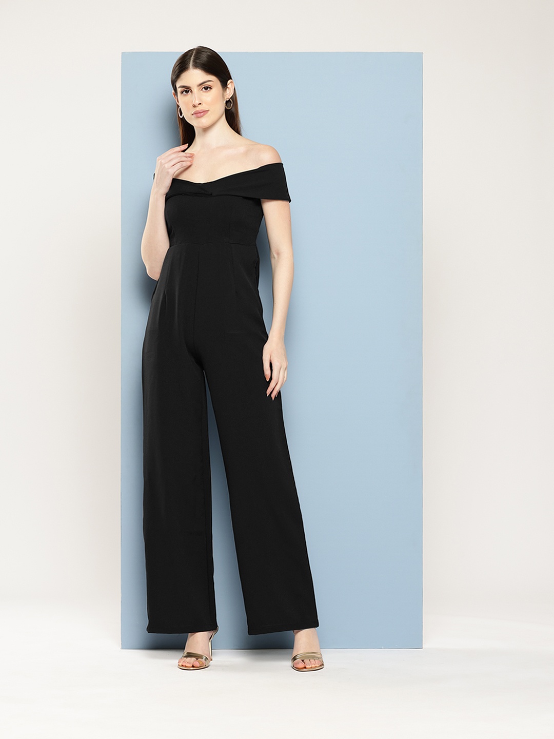 

Chemistry Off-Shoulder Basic Jumpsuit, Black