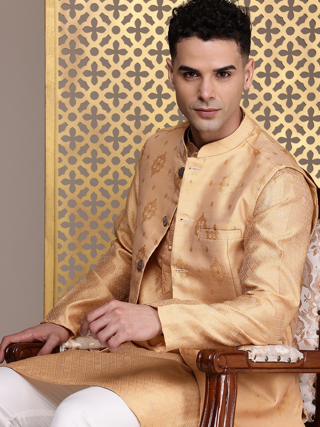 

House of Pataudi Jashn Kurta Set with Nehru Jacket, Beige