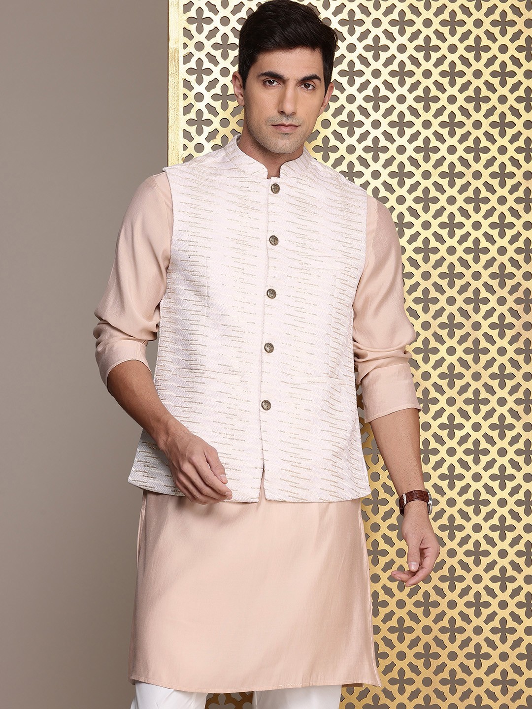 

House of Pataudi Band Collar Regular Jashn Kurta with Churidar, Beige