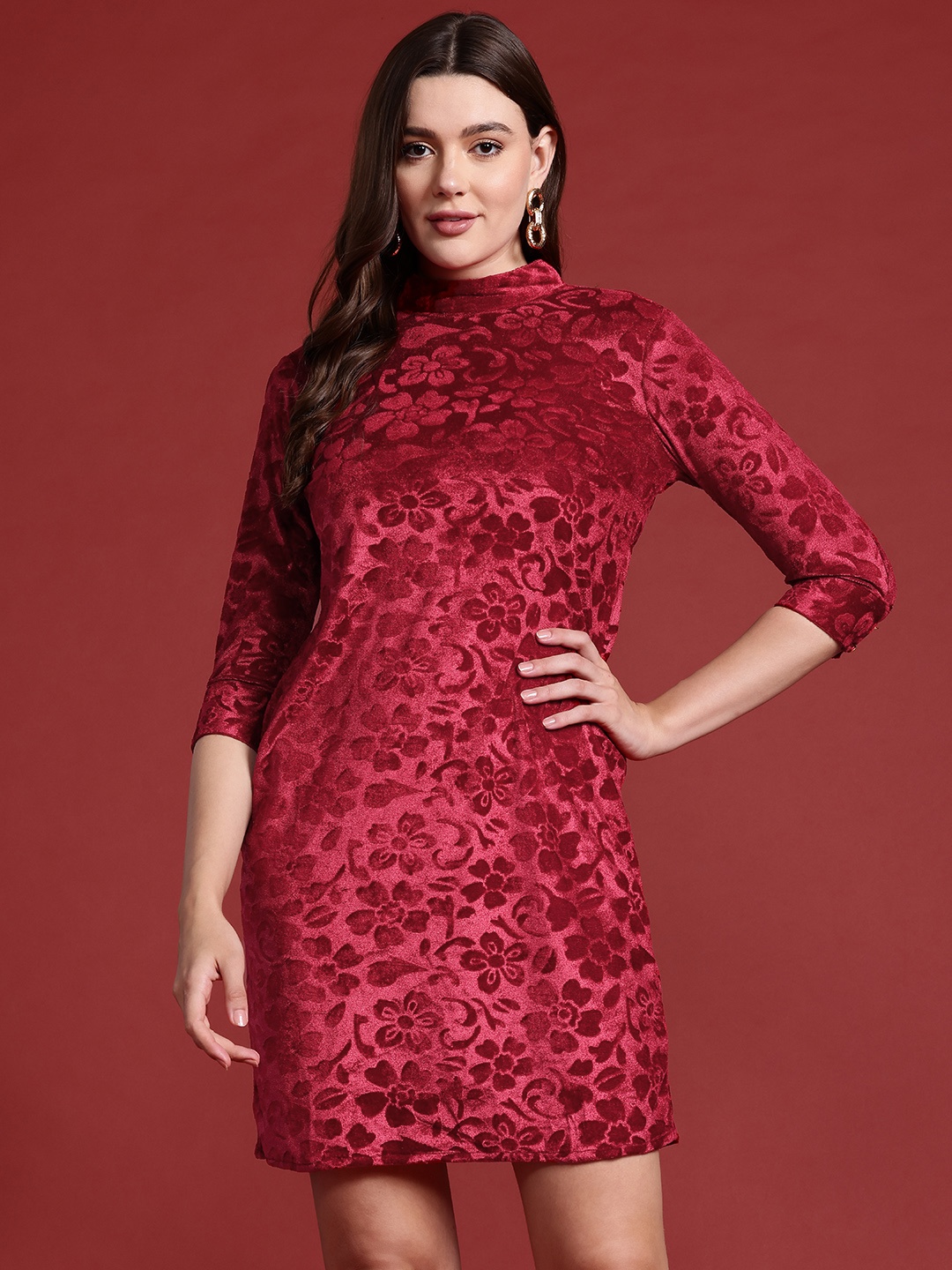 

all about you Floral Velvet Sheath Dress, Maroon