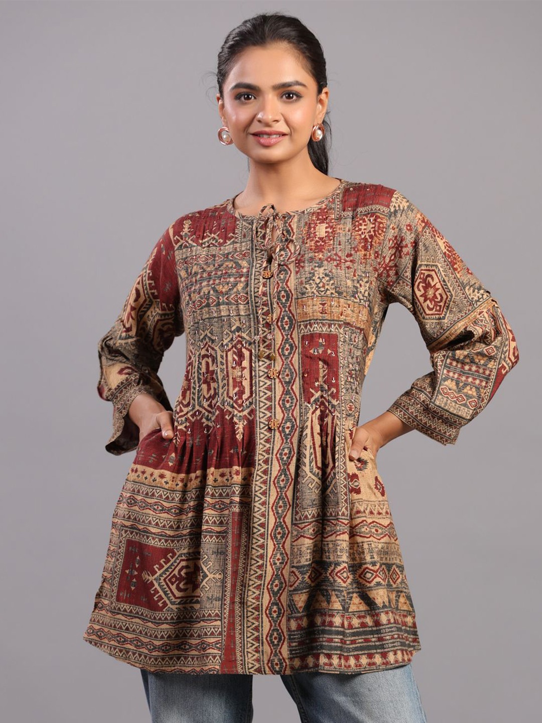

Amchoor Print Tie-Up Neck Top, Maroon