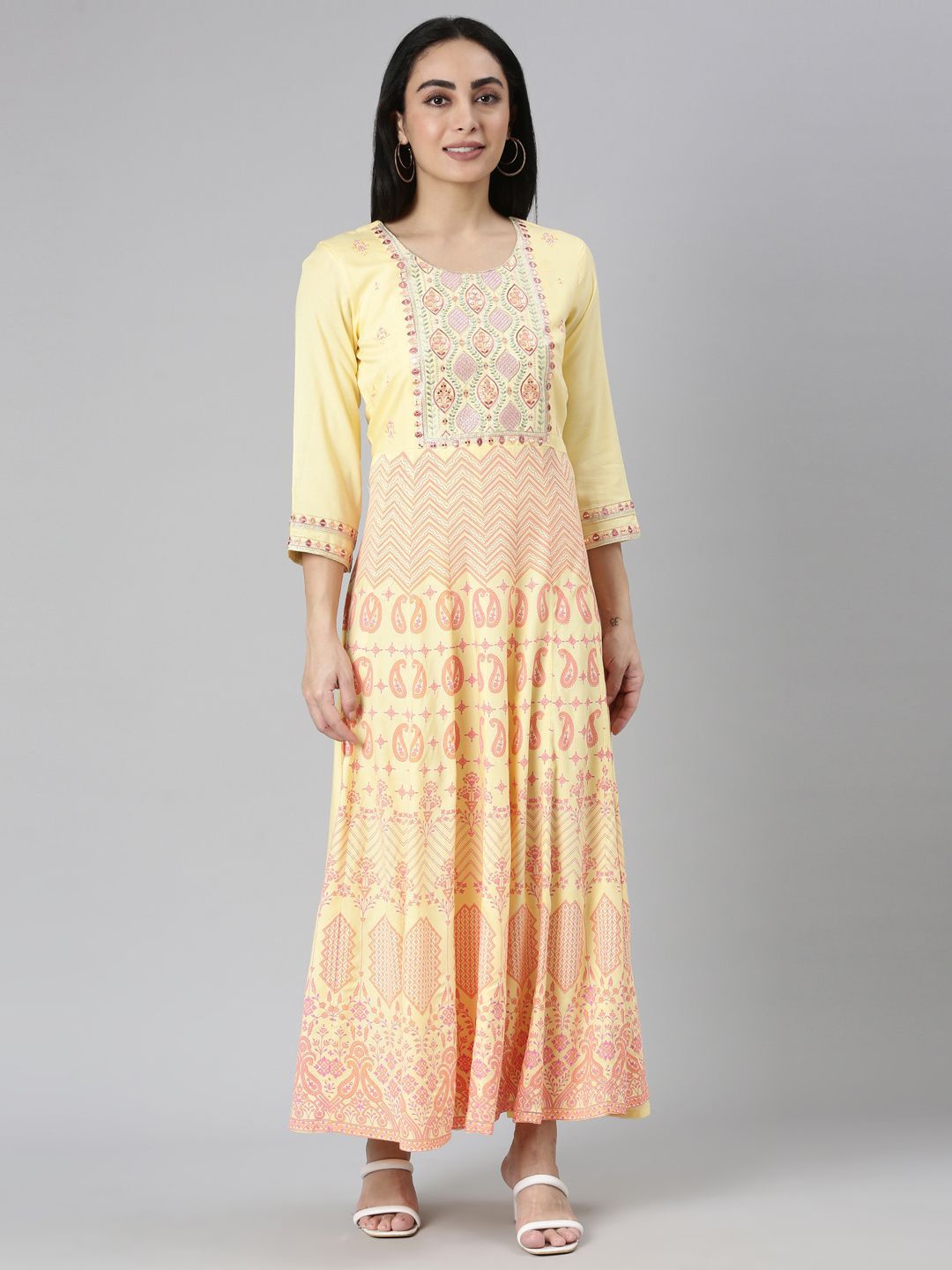 

Neerus Women Ethnic Motifs Print Maxi Dress, Yellow