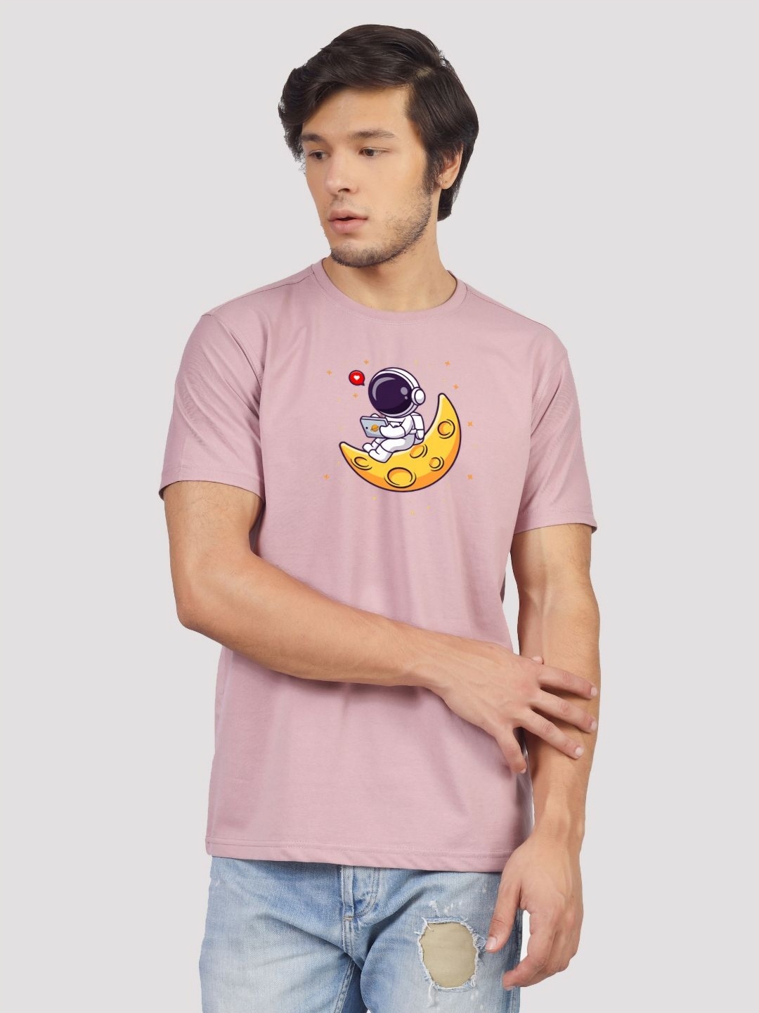 

Greylongg Men Graphic Printed Round Neck T-shirt, Purple