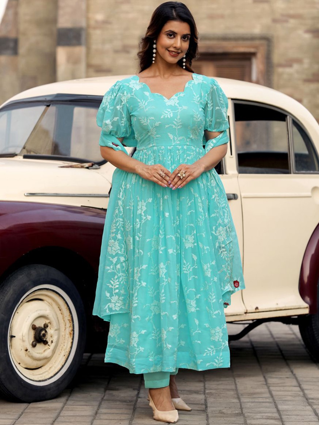 

TextileNow Floral Embroidered Thread Work Anarkali Kurta With Trousers & Dupatta, Blue