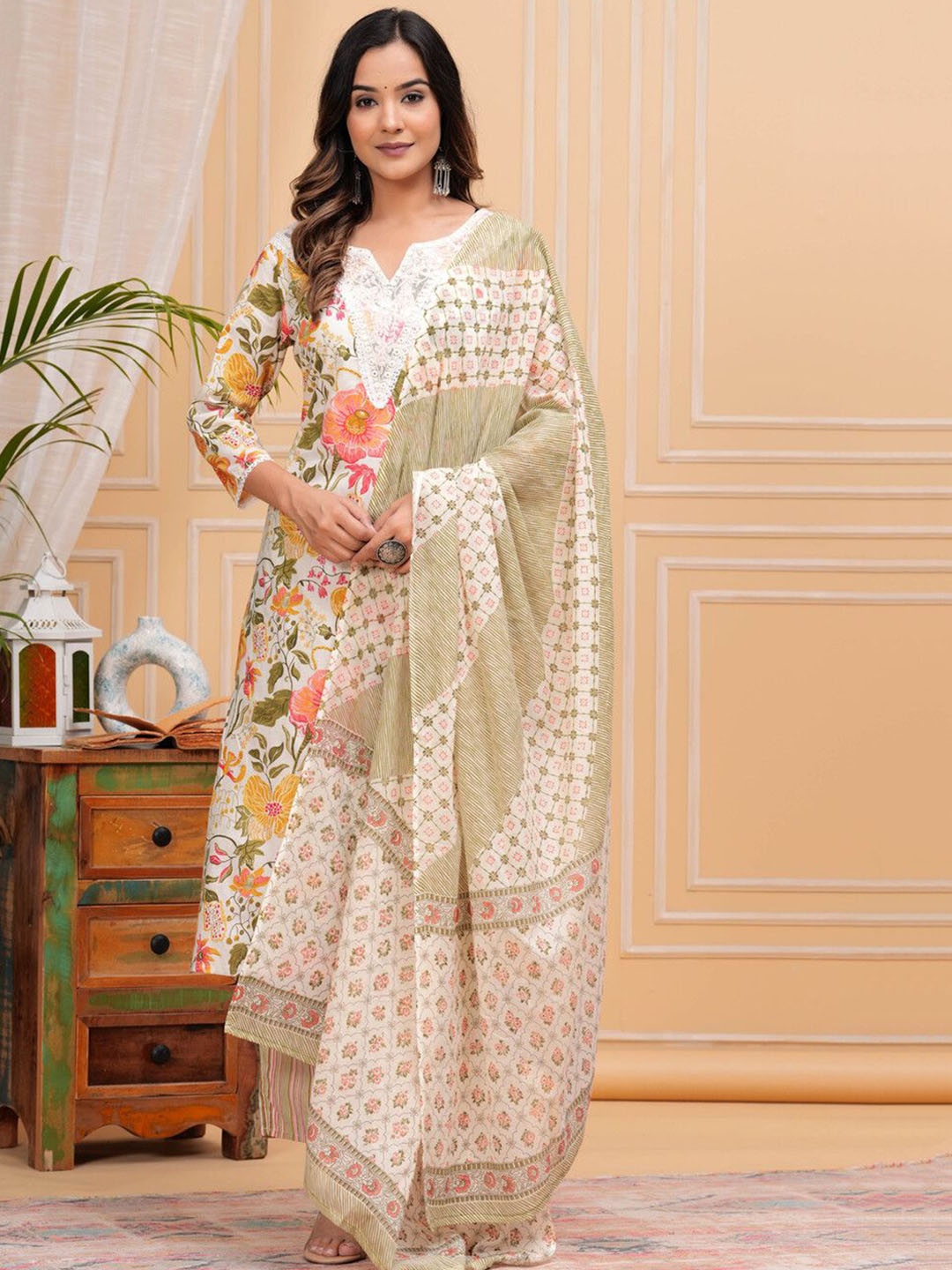 

TOULIN Floral Printed Regular Pure Cotton Straight Kurta with Palazzos & With Dupatta, Cream