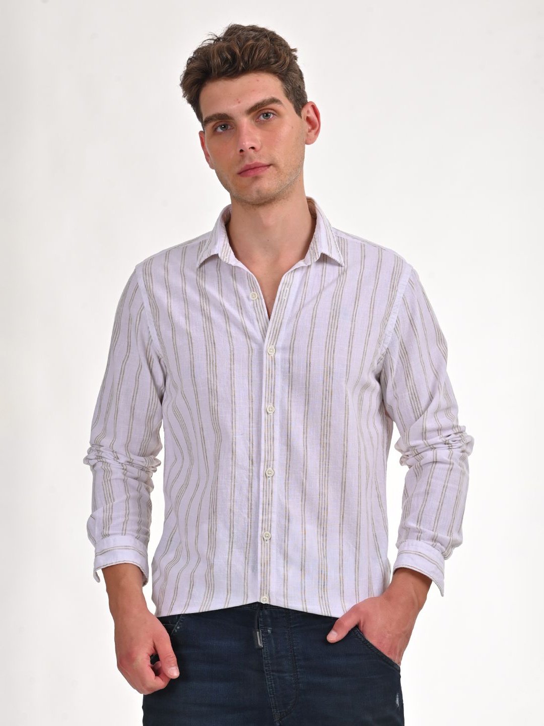 

POE Men Smart Slim Fit Striped Casual Shirt, Beige