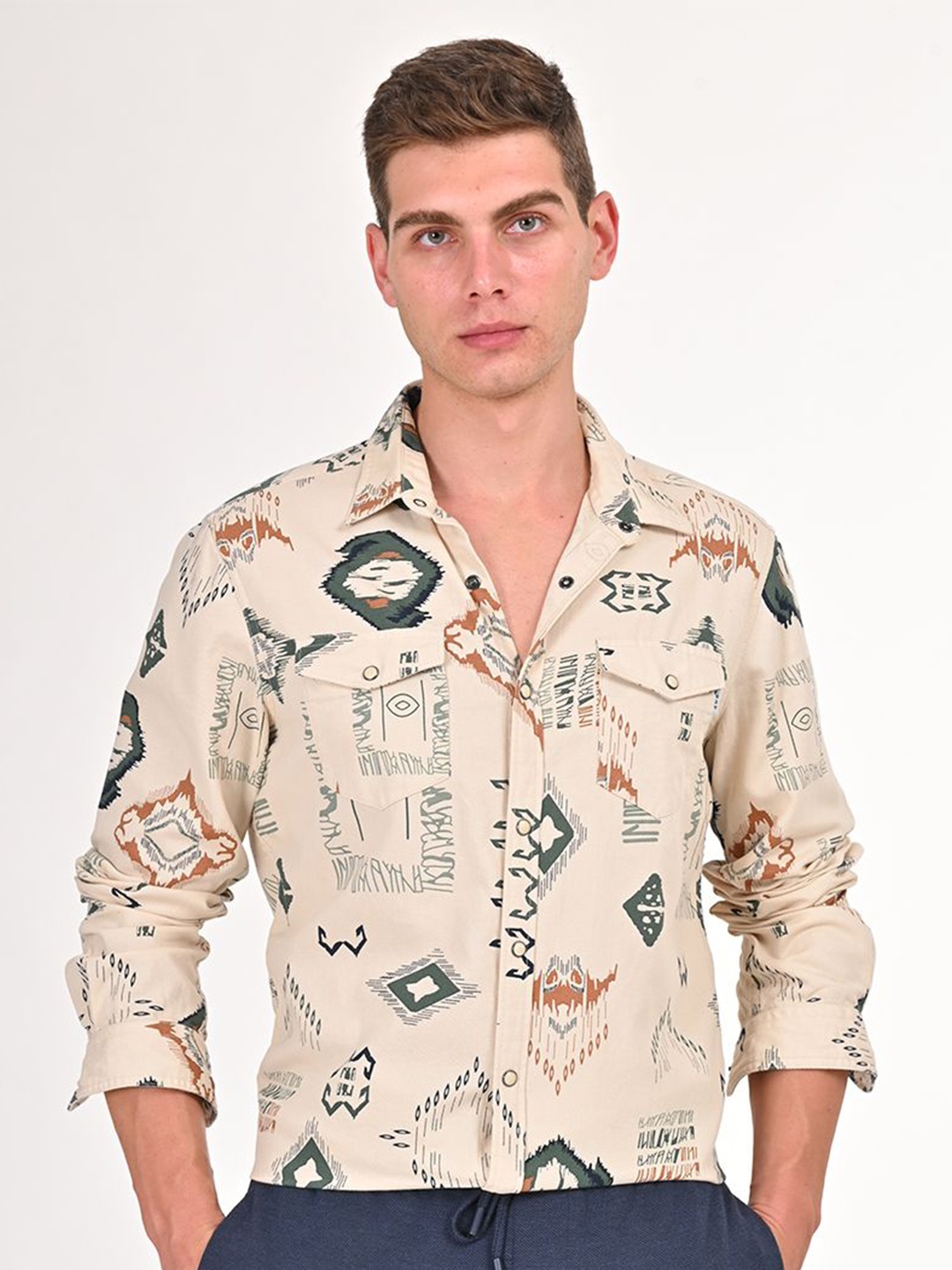 

POE Men Smart Slim Fit Abstract Printed Cotton Casual Shirt, Green