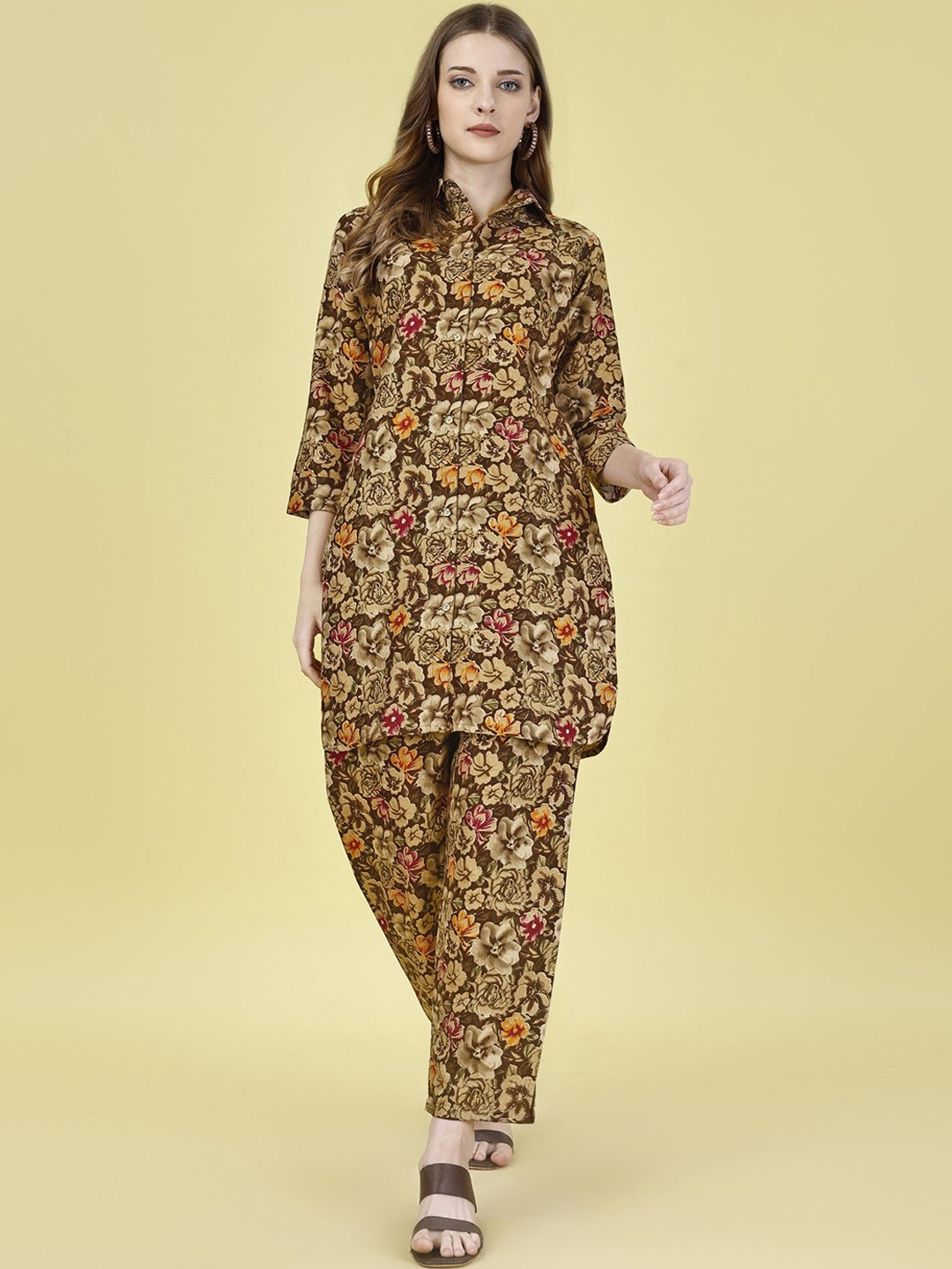 

LeeliPeeri Designer Floral Printed Tunic With Palazzos, Green