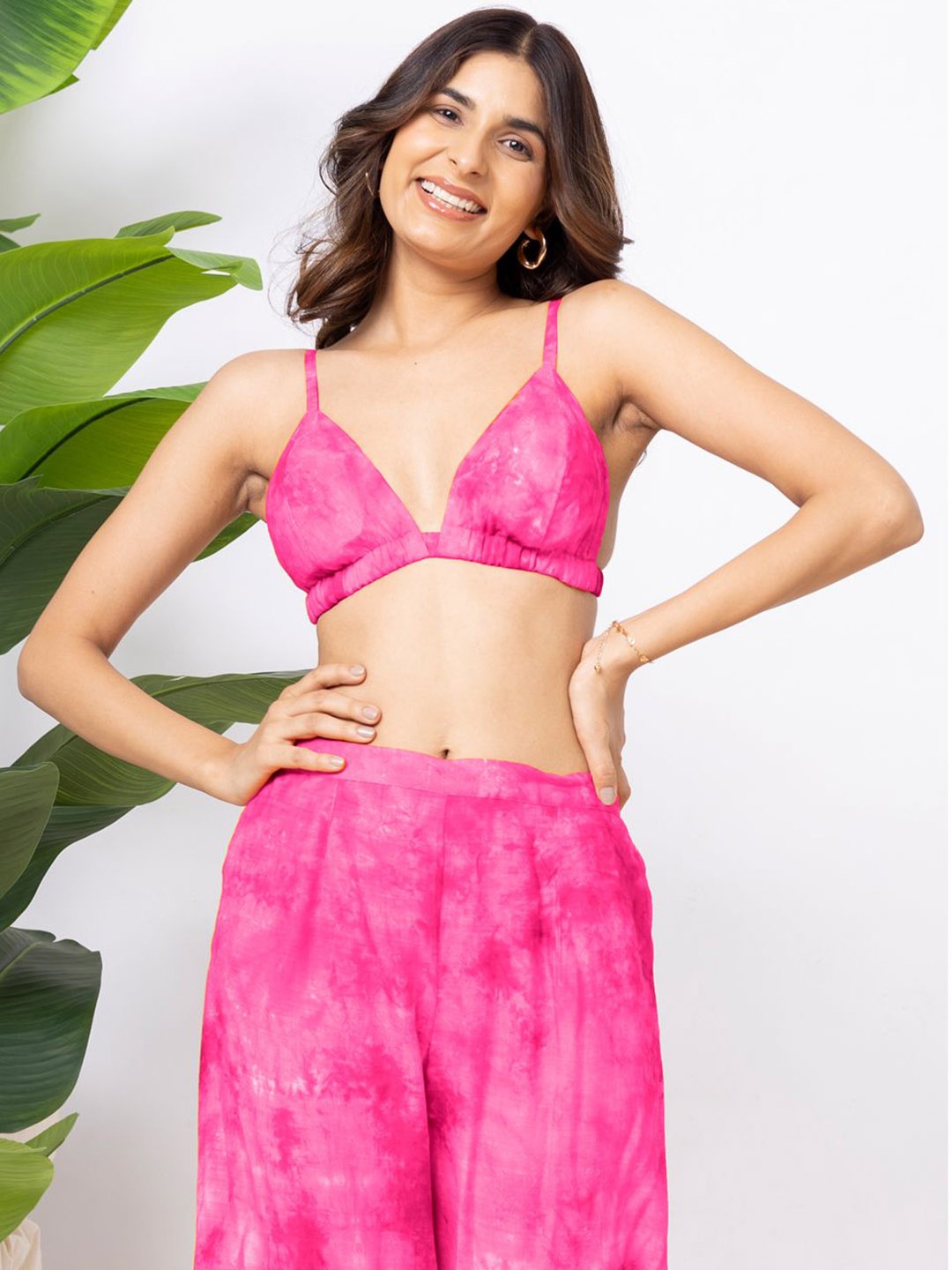 

EROTISSCH Pink Tie & Dyed Beachwear Set
