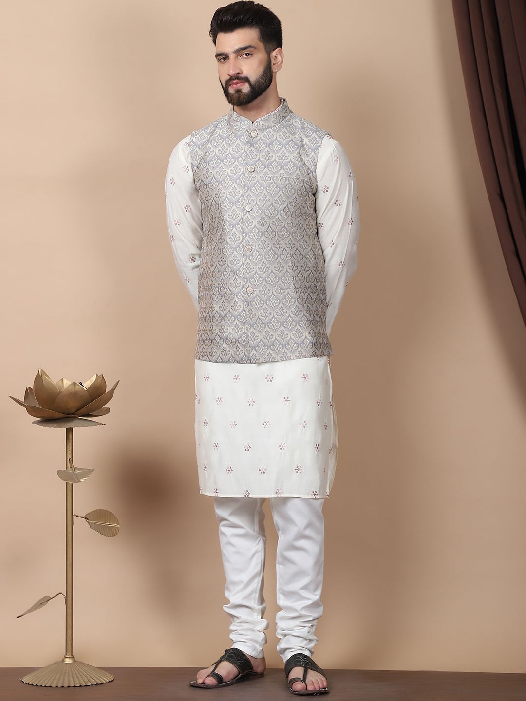 

Anouk Cream-Coloured Floral Embroidered Cotton Silk Kurta with Churidar & Nehru Jacket