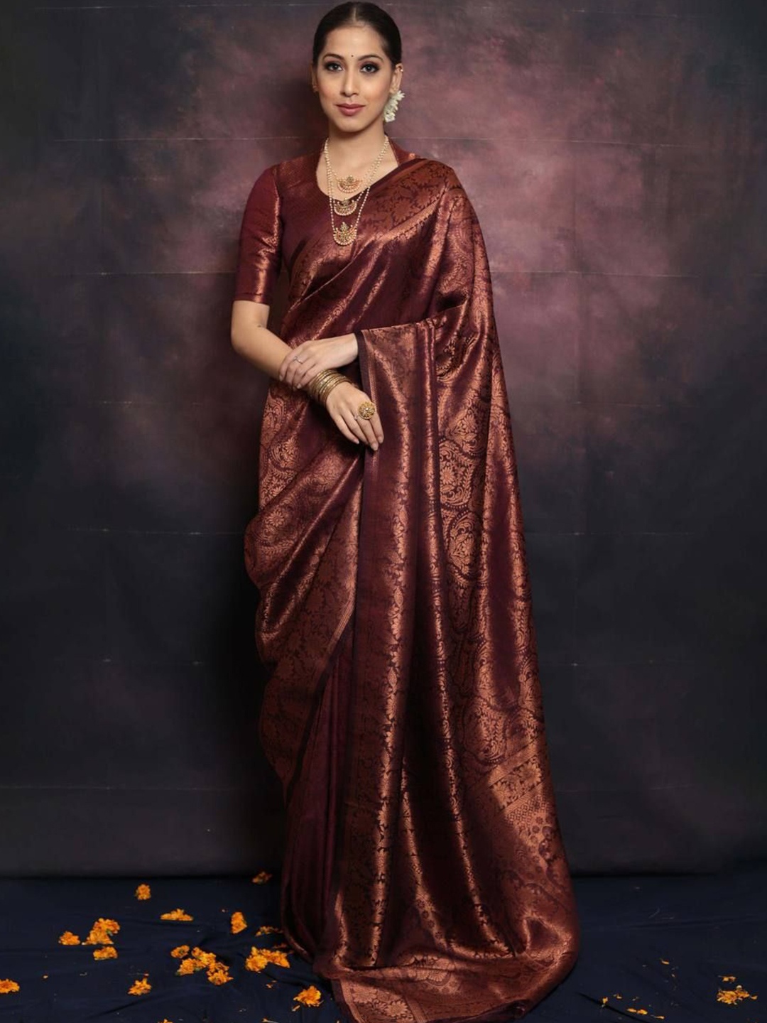 

Upalksh Woven Design Zari Banarasi Saree, Maroon