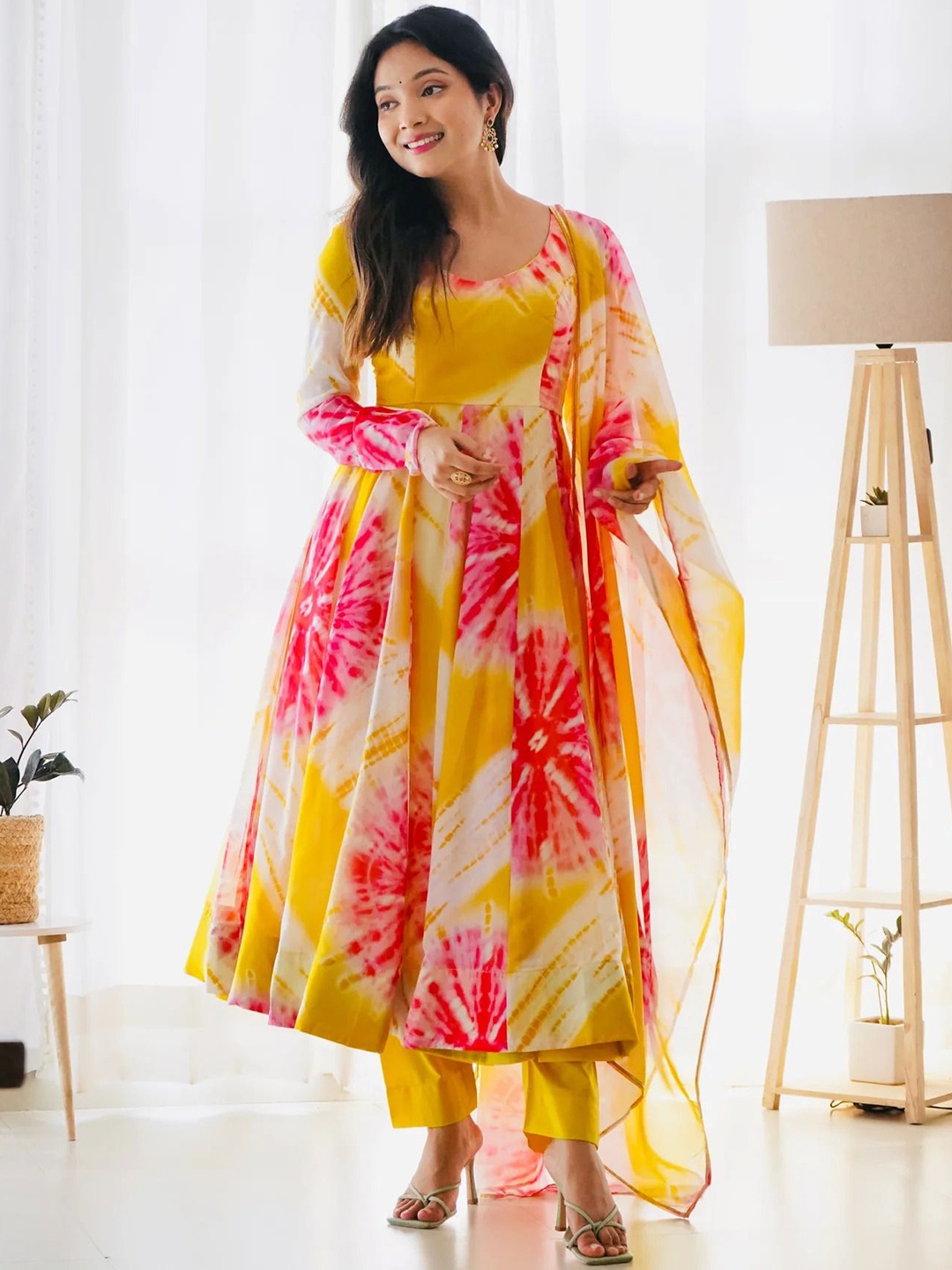 

Ethnic Yard Ethnic Motifs Printed Regular Gotta Patti Kurta With Trousers & Dupatta, Yellow