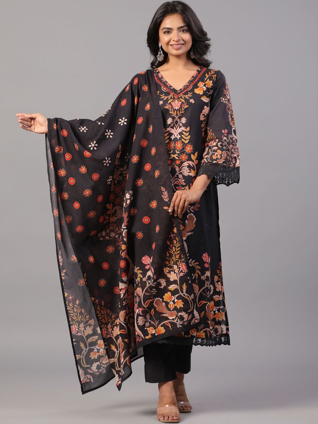 

Amchoor Floral Printed Regular Mirror Work Kurta With Trousers & Dupatta, Black