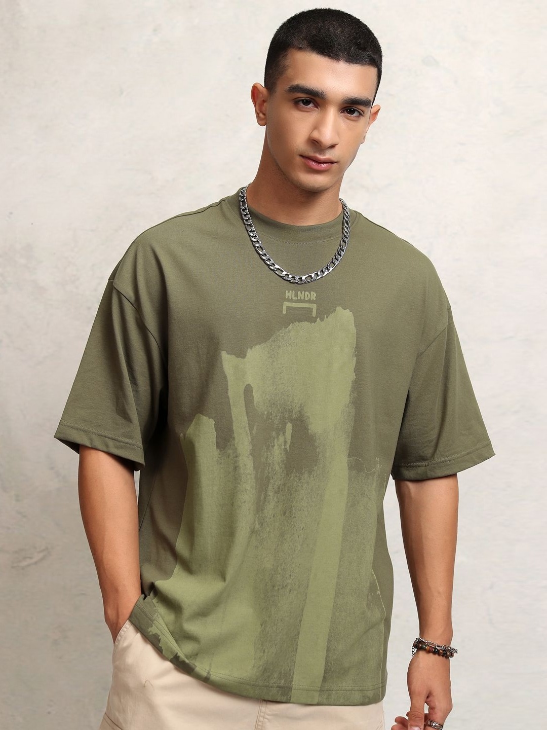 

HIGHLANDER Men Abstract Printed Round Neck Oversized T-shirt, Olive