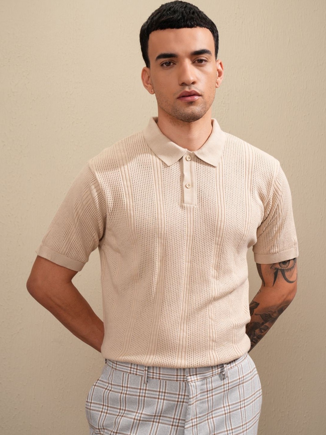 

HIGHLANDER Men Knitted Textured Polo Collar T-shirt, Beige