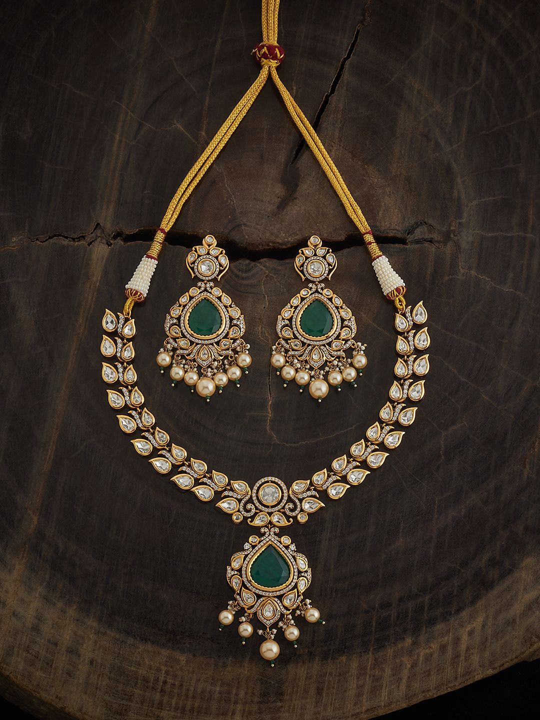 

Kushal's Fashion Jewellery Kundan-Studded Jewellery Set, Gold
