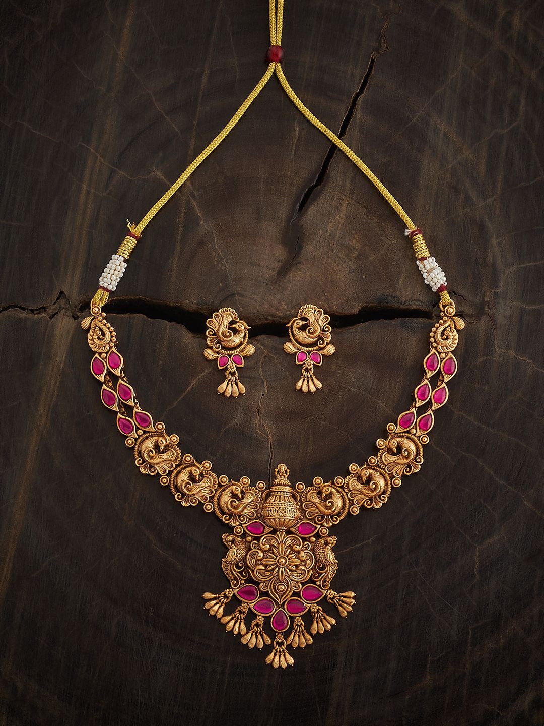 

Kushal's Fashion Jewellery Gold-Plated Kundan-Studded & Beaded Jewellery Set