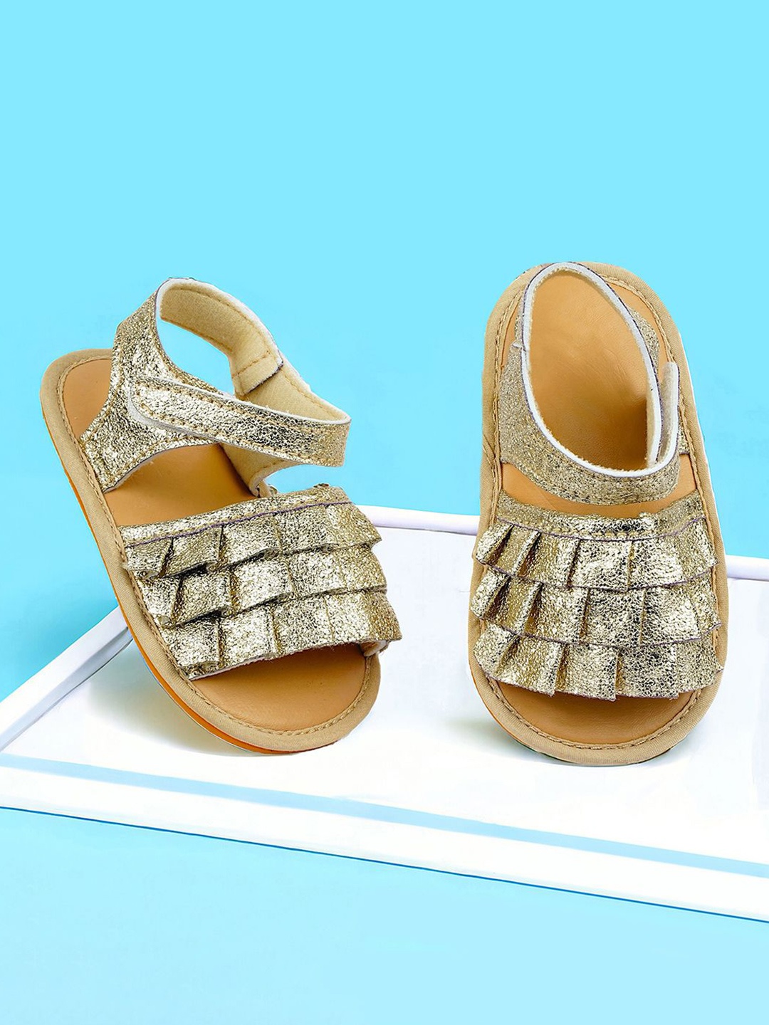 

Baby Moo Unisex Kids Booties, Gold