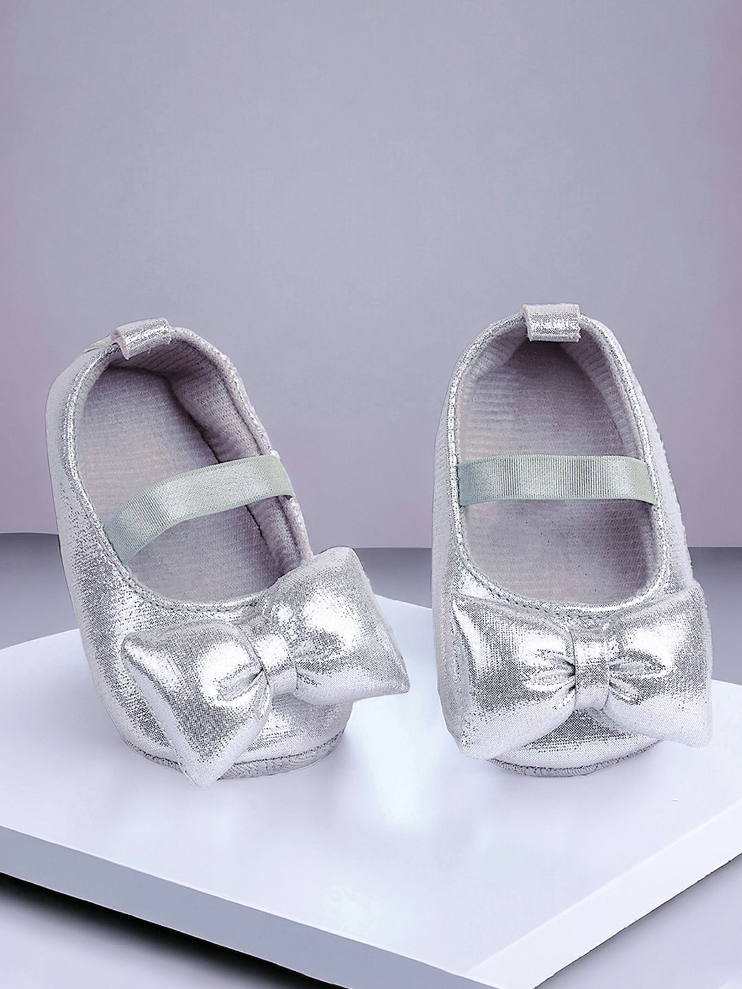 

Baby Moo Kids-Girls Shiny Booties, Silver