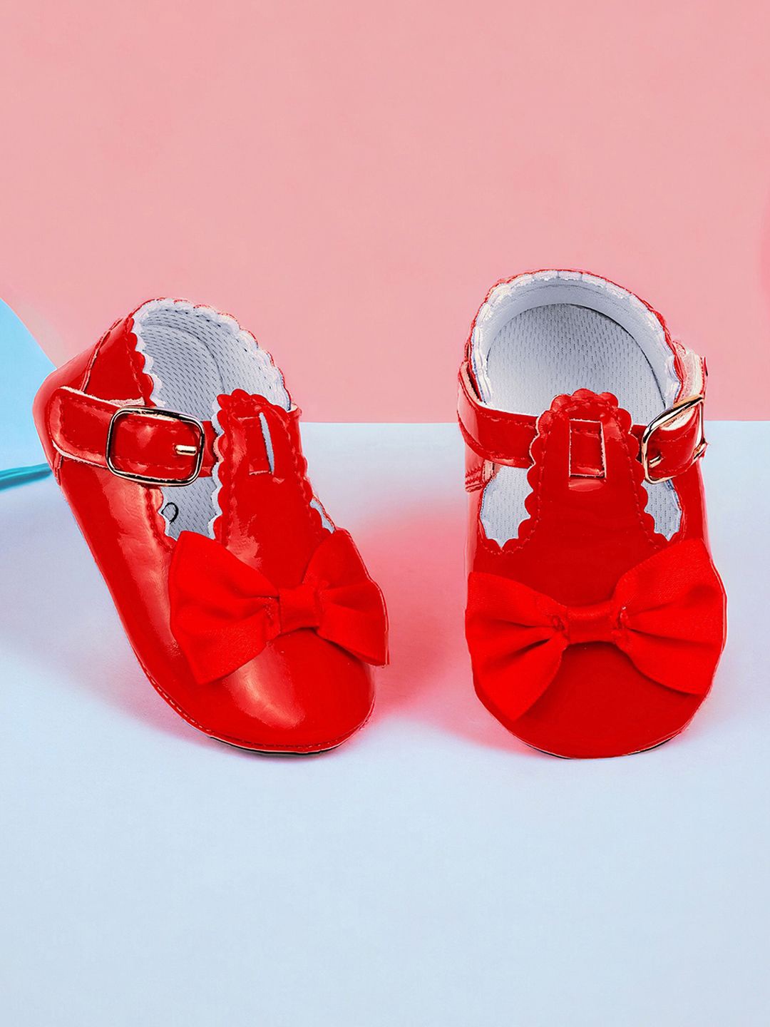 

Baby Moo Unisex Kids Booties, Red
