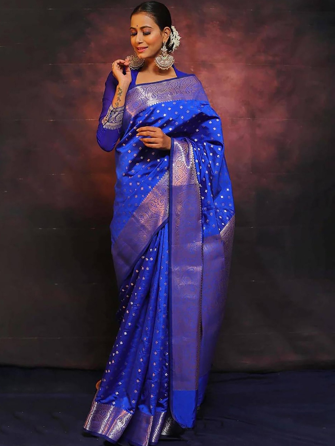 

KALINI Woven Design Zari Banarasi Saree, Blue