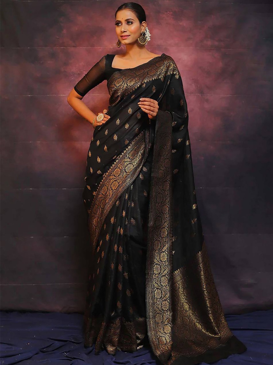 

KALINI Woven Design Zari Banarasi Saree, Black