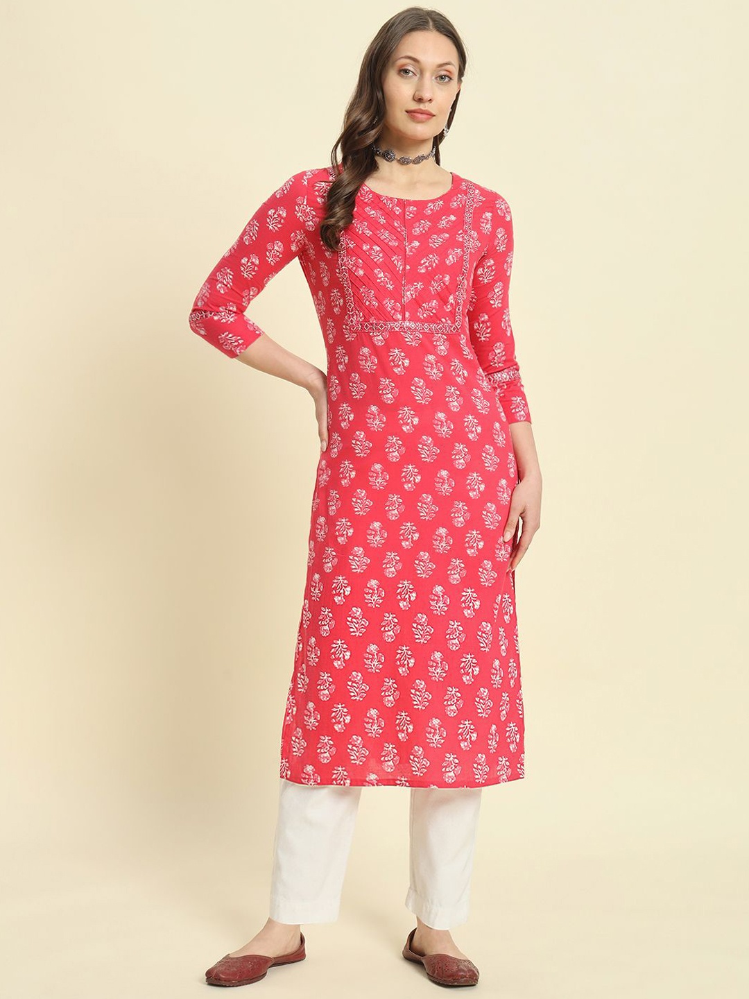 

KBZ Geometric Printed Round Neck Pure Cotton Straight Kurta, Red