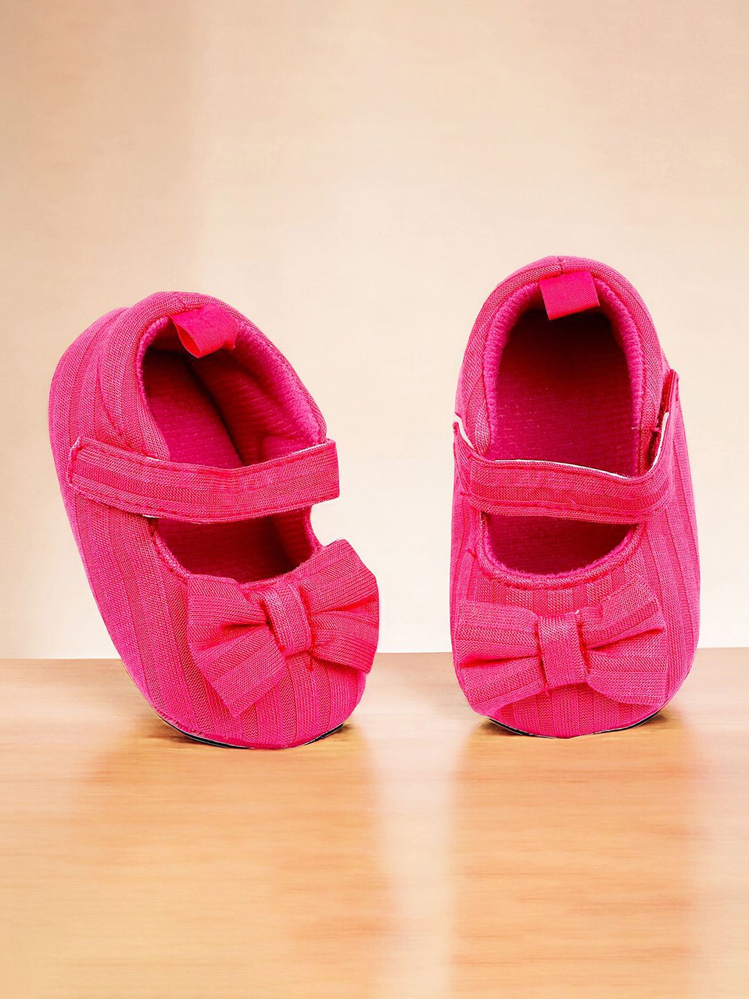 

Baby Moo Unisex Kids Cotton Booties, Pink