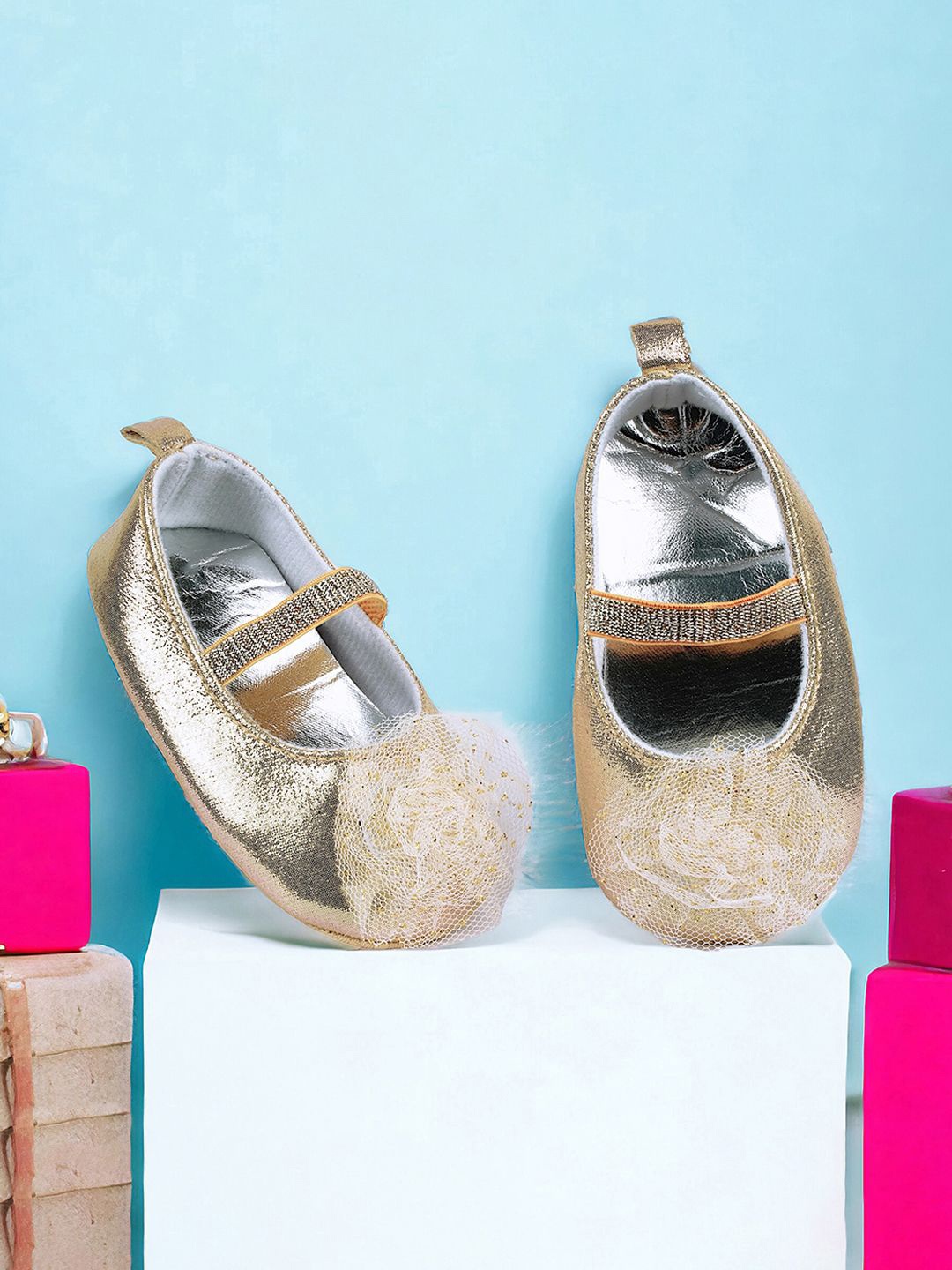 

Baby Moo Unisex Kids Booties, Gold
