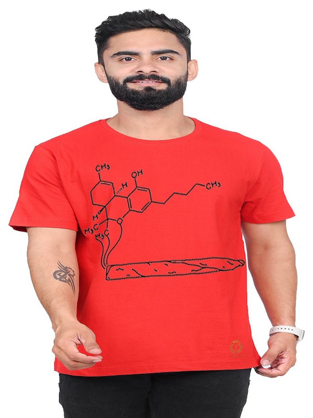 

TAJNAN Men Printed Pockets T-shirt, Red