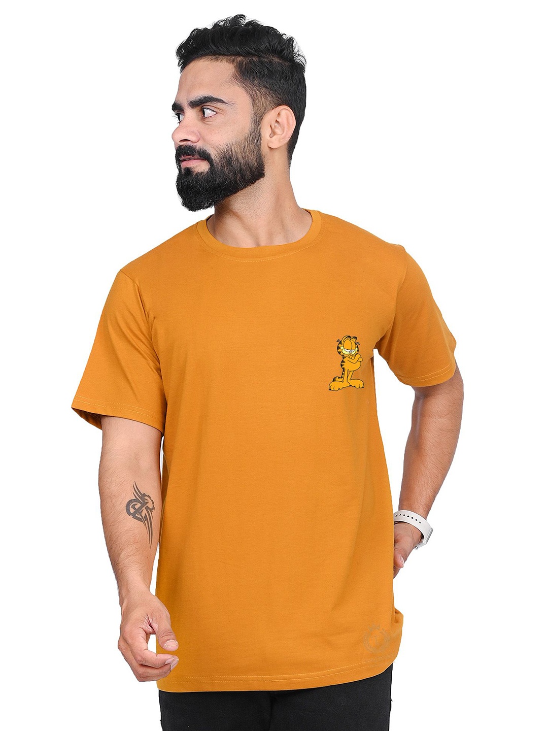 

TAJNAN Men Round Neck Garfield Printed T-shirt, Orange