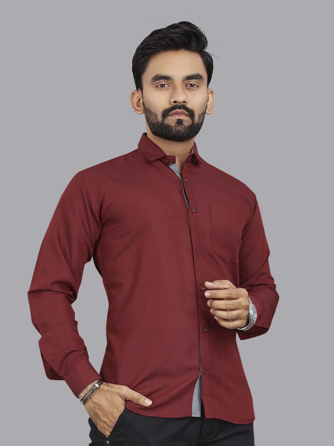 

ADWYN PETER Men New Solid Spread Collar Casual Shirt, Maroon