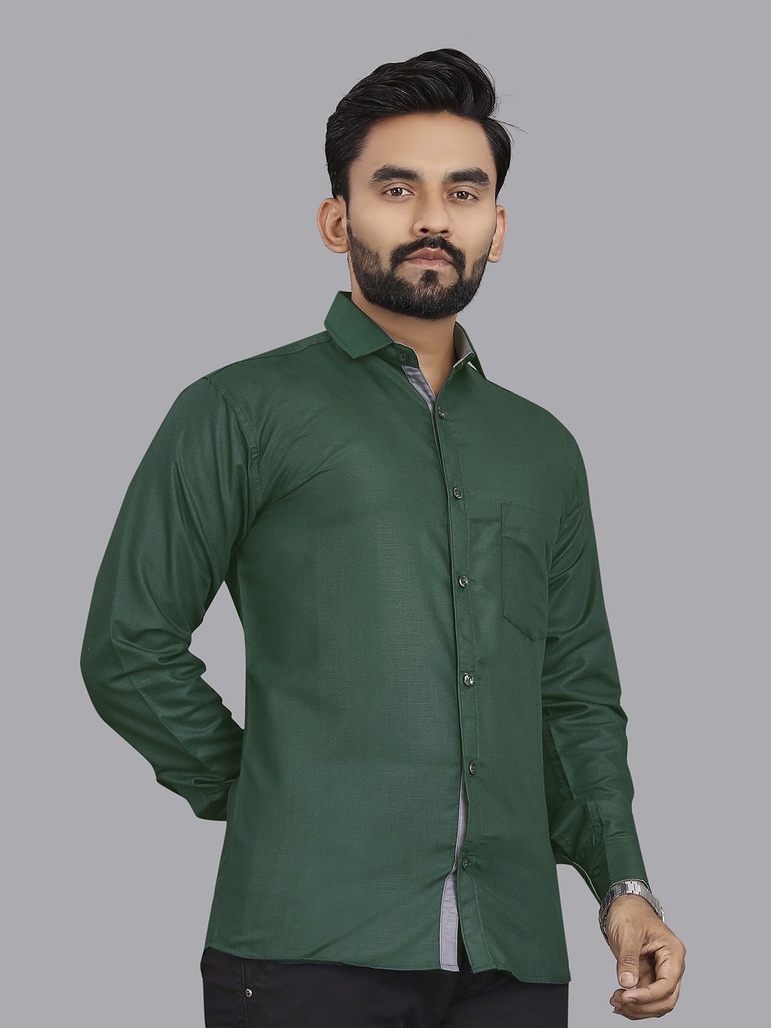 

ADWYN PETER Men New Solid Spread Collar Casual Shirt, Green