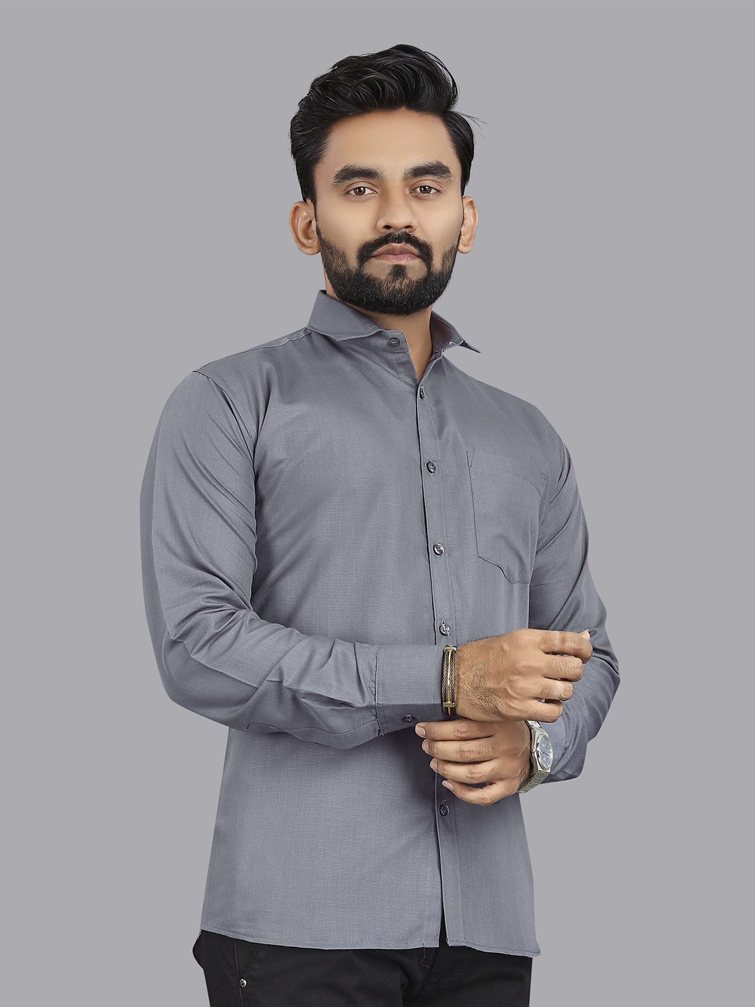

ADWYN PETER Men New Solid Spread Collar Casual Shirt, Grey