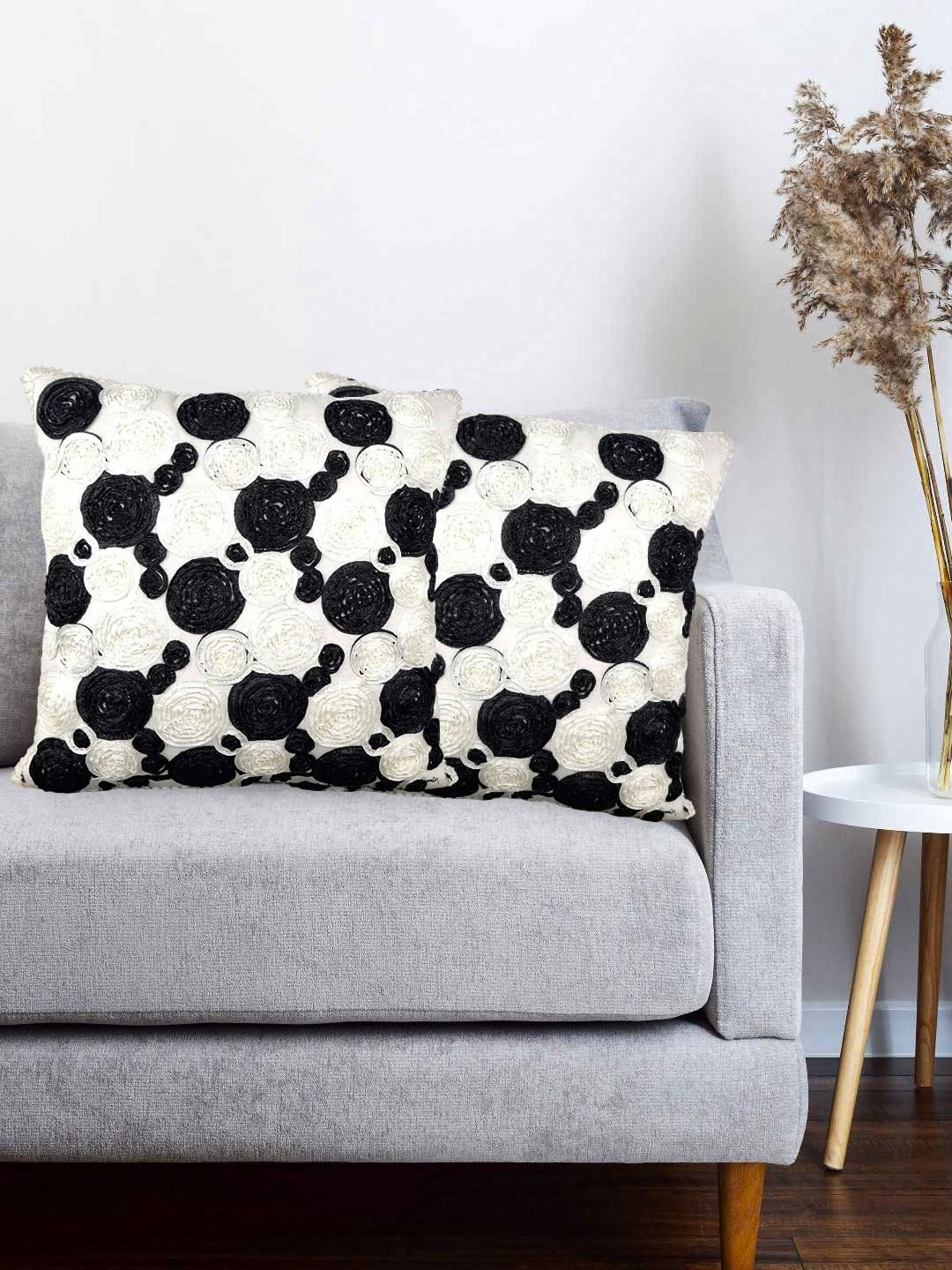

Vinayaka Fab Black & White 2 Pieces Floral Embroidered Silk Square Cushion Covers