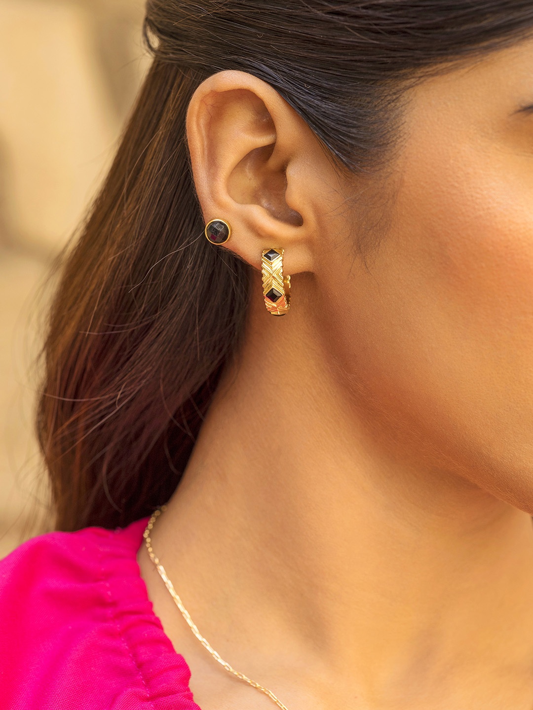 

Pefectly Average Women 18K Gold Plated Black Onyx Studs