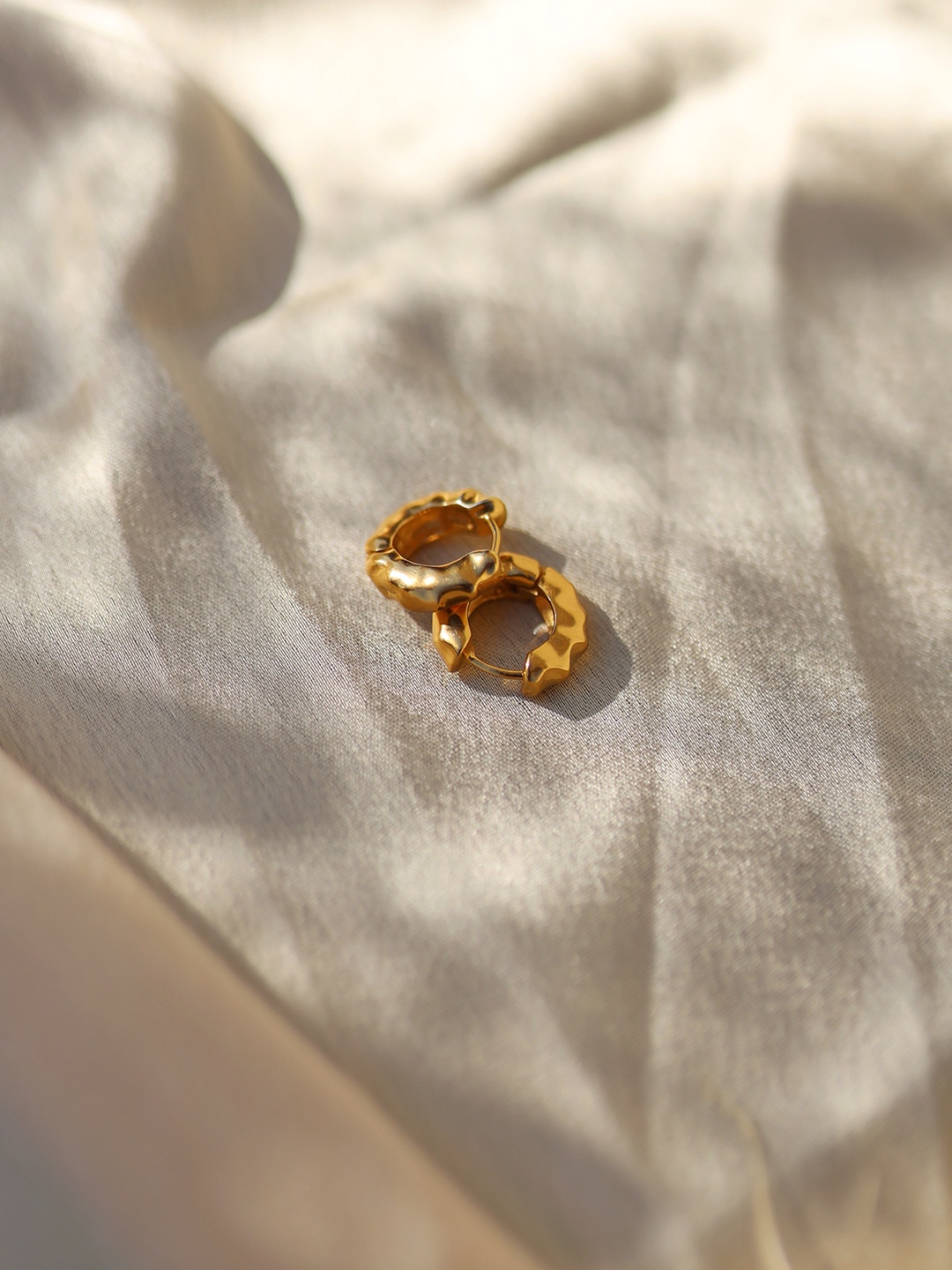 

Perfectly Average Women 18K Gold Plated Textured Huggies