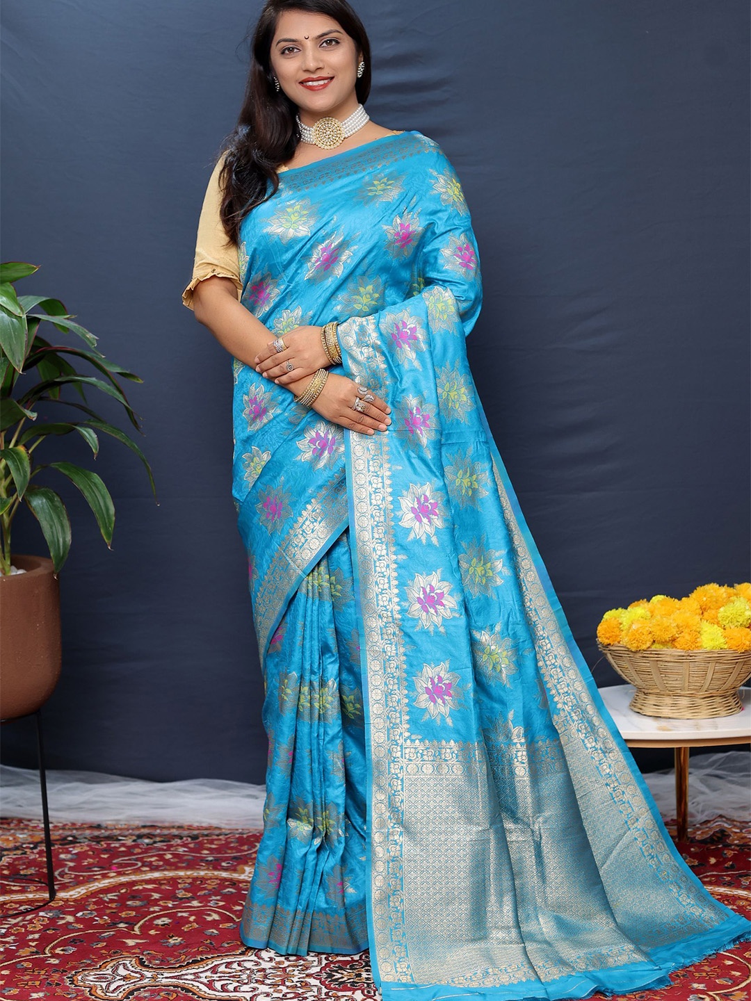 

Royal Rajgharana Saree Woven Design Zari Pure Silk Banarasi Sarees, Blue