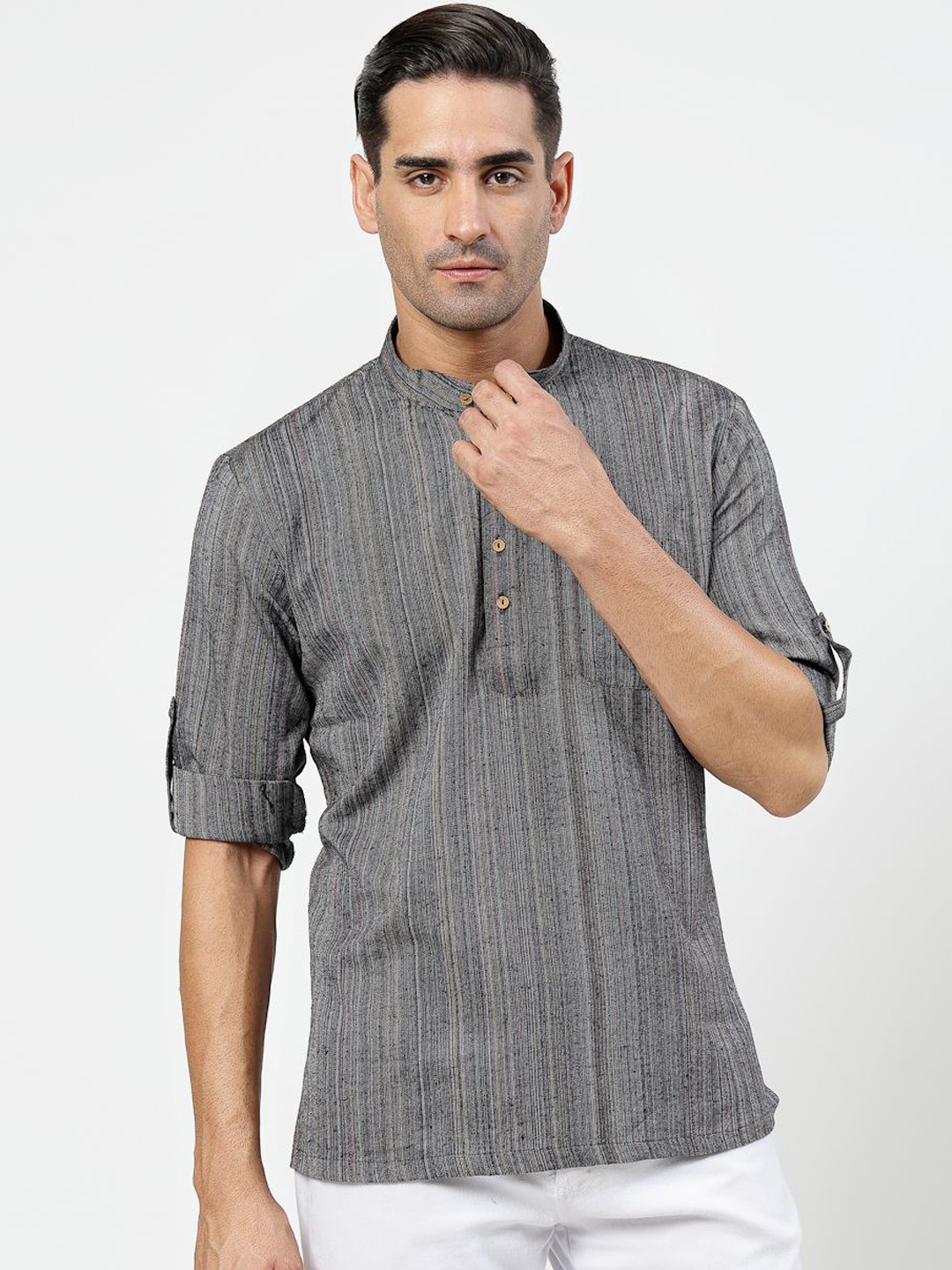 

MOHANLAL SONS Striped Band Collar Roll-Up Sleeves Pure Cotton Straight Short Kurta, Grey