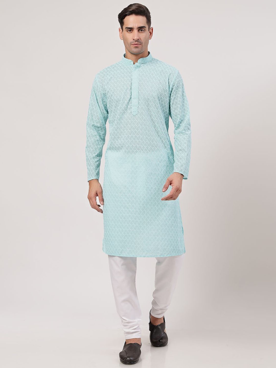 

MOHANLAL SONS Embroidered Mandarin Collar Chikankari Pure Cotton Straight Kurta & Churidar, Blue