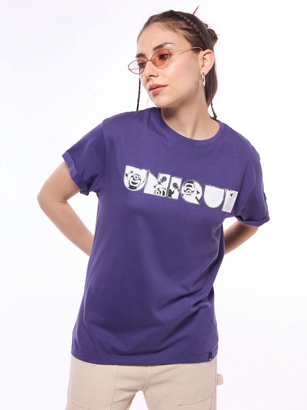 

Bewakoof Women Unique Minion Graphic Printed Boyfriend T Shirt, Blue