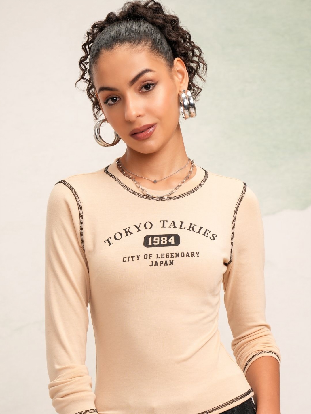 Tokyo Talkies Women Typography Printed Crop Slim Fit Tshirt, Beige