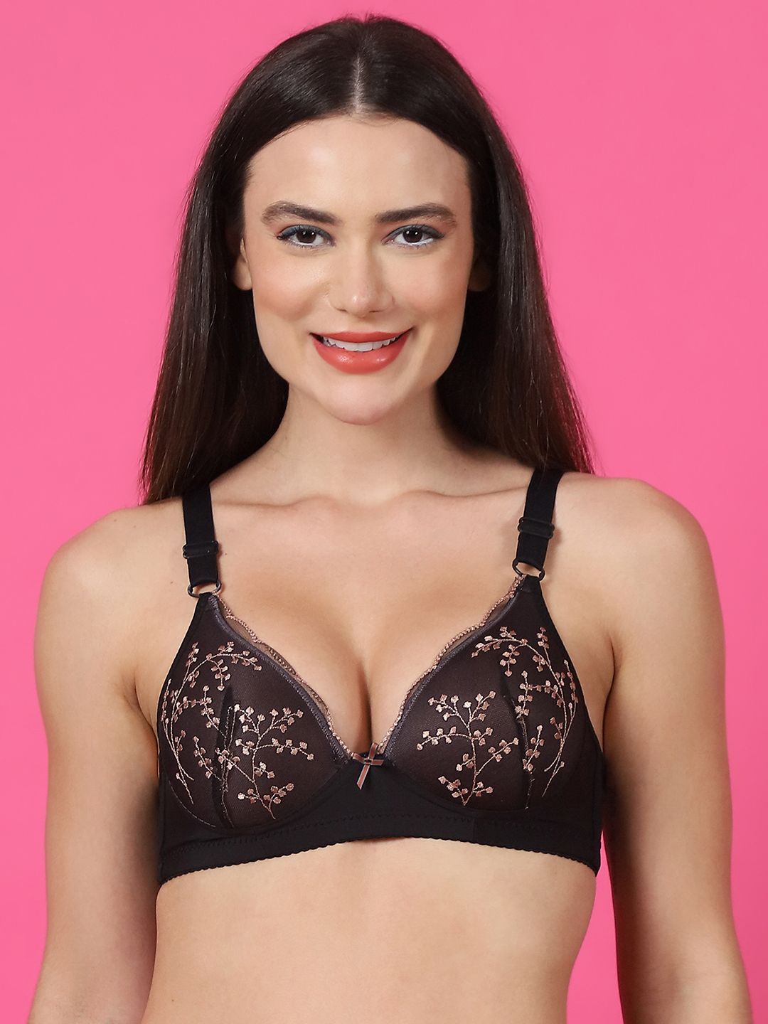 

PrettyCat Floral Half Coverage Lightly Padded T-Shirt Lace Bra, Black