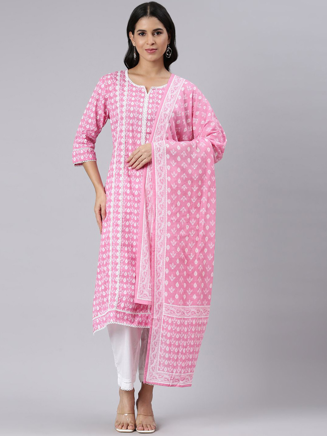 

Neerus Floral Printed Regular Jute Cotton Straight Kurta With Trousers & Dupatta, Pink
