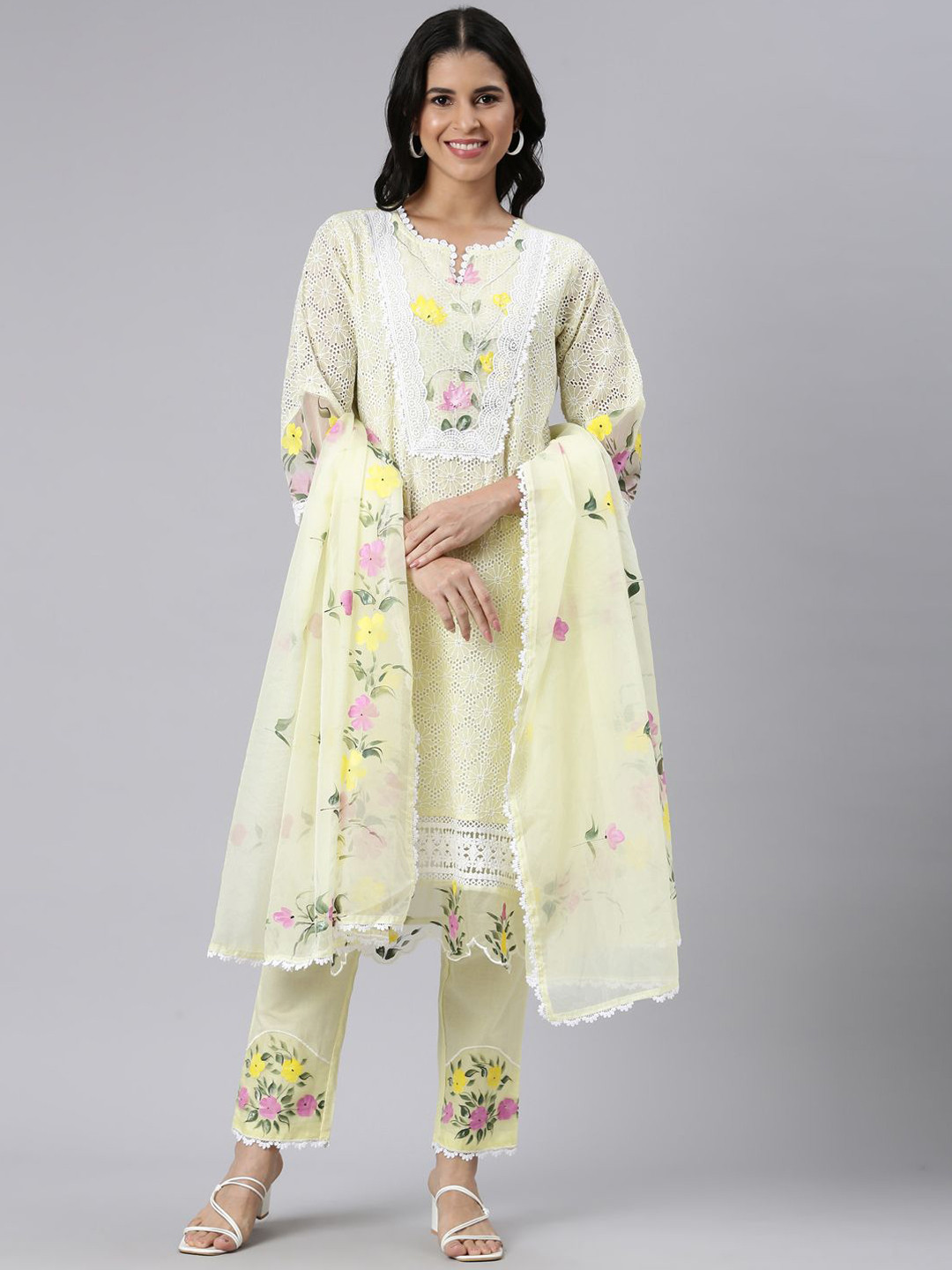 

Neerus Floral Embroidered Jute Cotton Straight Kurta With Trousers & Dupatta, Yellow