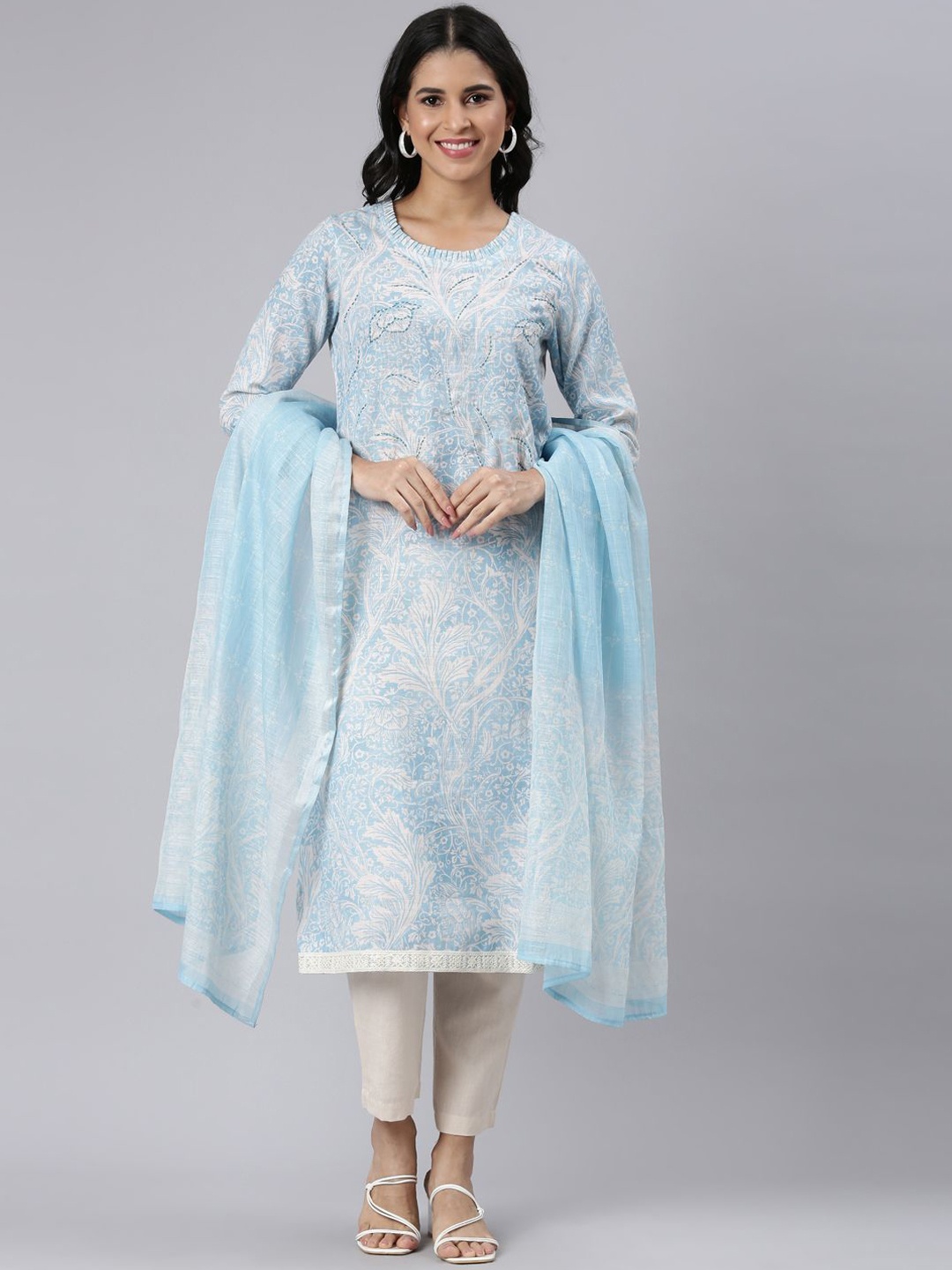 

Neerus Floral Printed Jute Cotton Straight Kurta With Trousers & Dupatta, Blue