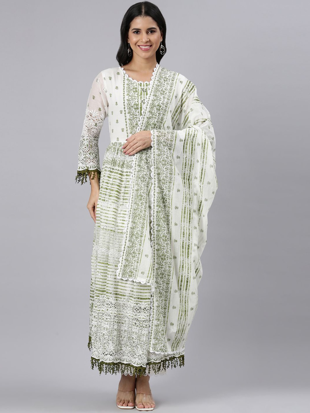 

Neerus Floral Printed A-Line Kurta with Trousers & Dupatta, Green