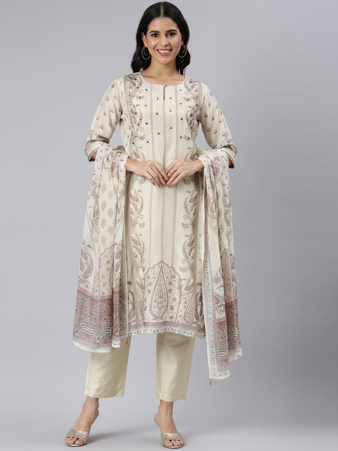 

Neerus Floral Printed Keyhole Neck Straight Kurta with Trousers & Dupatta, Cream
