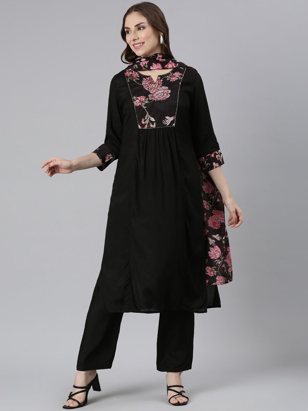 

Neerus Floral Yoke Design Sequinned A-Line Kurta with Trousers & Dupatta, Black